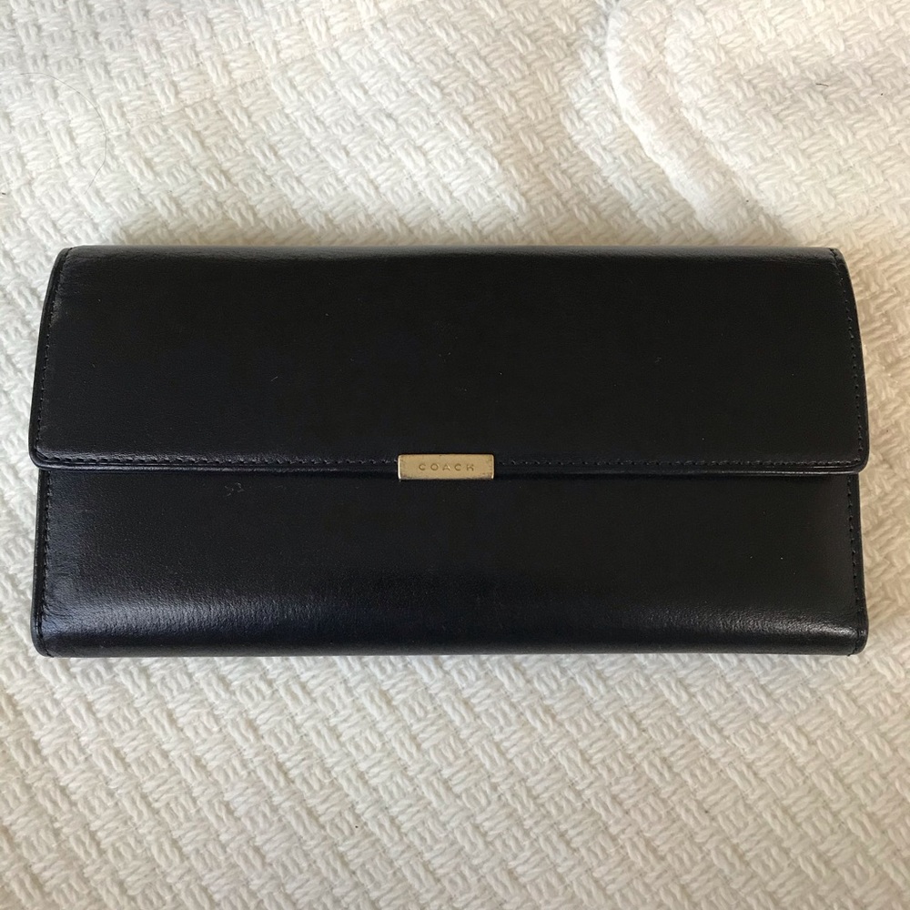 Coach long wallet